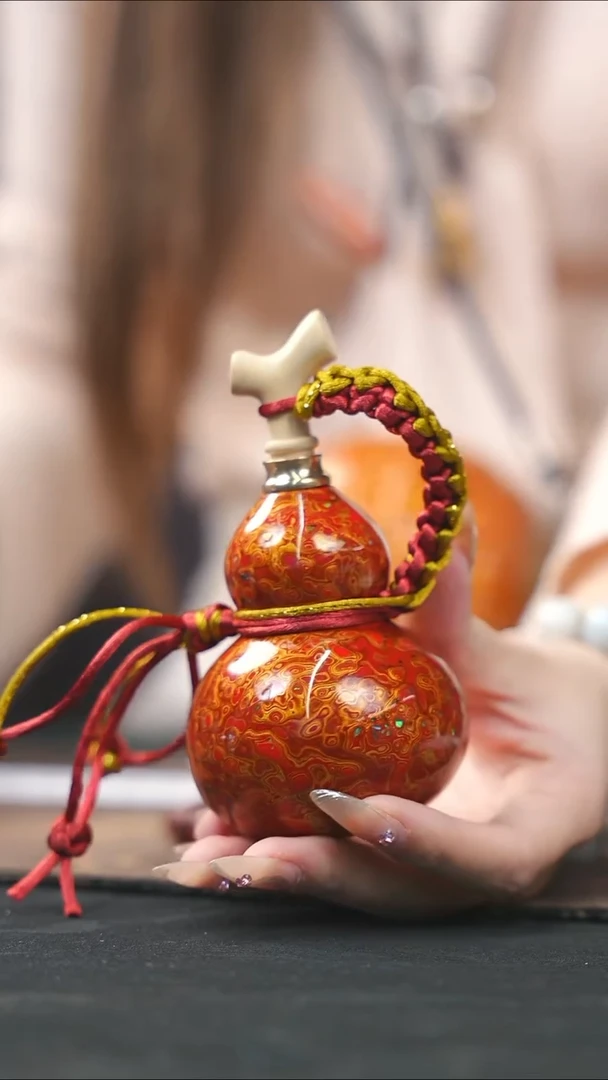 【闪购商品】WM233漆艺精致小手捻(开口）