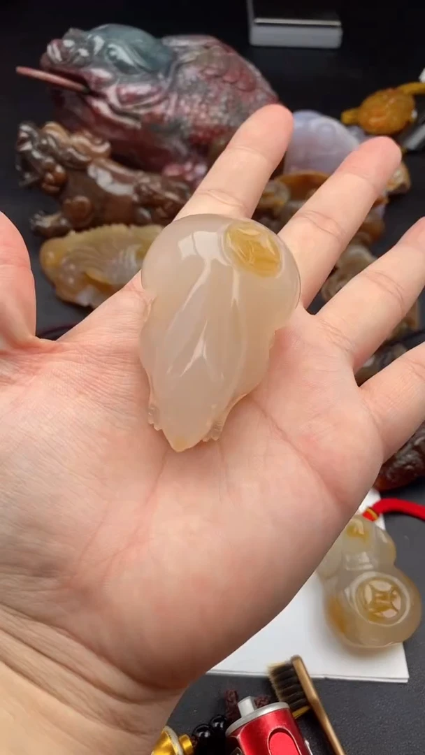 【闪购商品】玛瑙/玉髓颈饰合金1