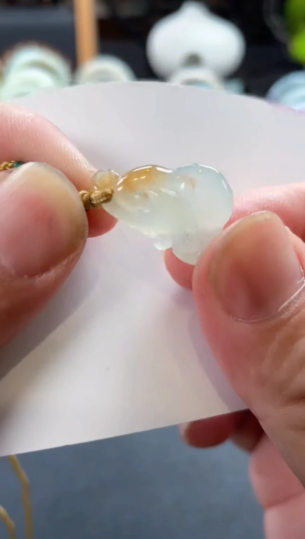 【闪购商品】翡翠颈饰未镶嵌吊坠