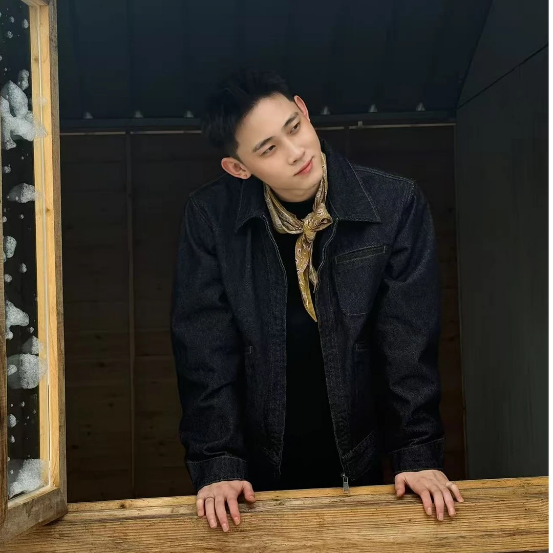 SOSTINE秋季做旧水洗潮流春秋牛仔男秋款皱痕效果牛仔夹克