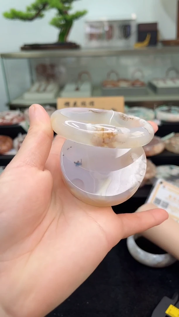 未镶嵌手镯石英质玉59圈口（赠品镯心）3572317