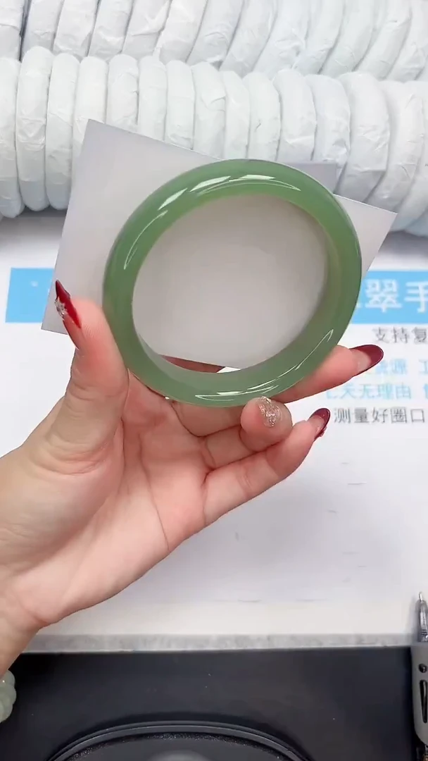 未镶嵌手镯石英质玉17-62HSL