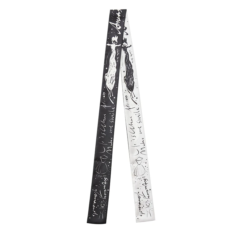 AMASS/阿玛施 丝质飘逸感黑白稻草人丝巾580020