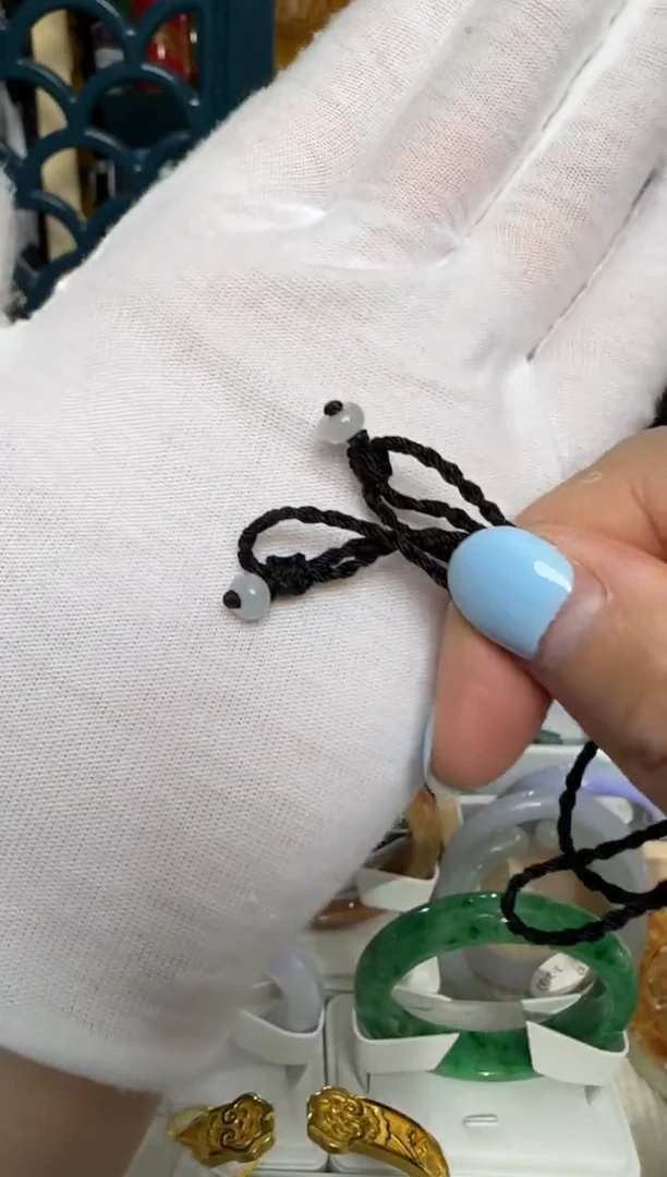 翡翠挂件未镶嵌吊坠