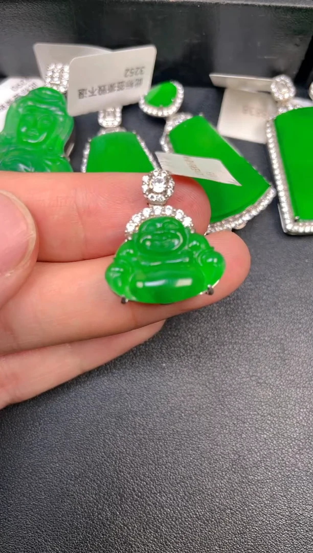 吊坠(不含链)银S925镶嵌翡翠吊坠