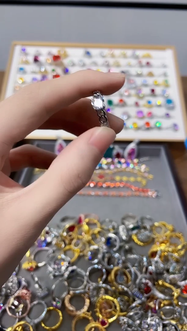 无非金属简约气质经典百搭A111