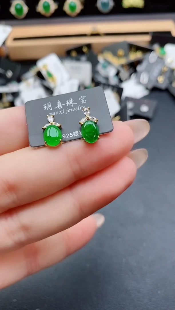 银S925镶嵌戒指翡翠1
