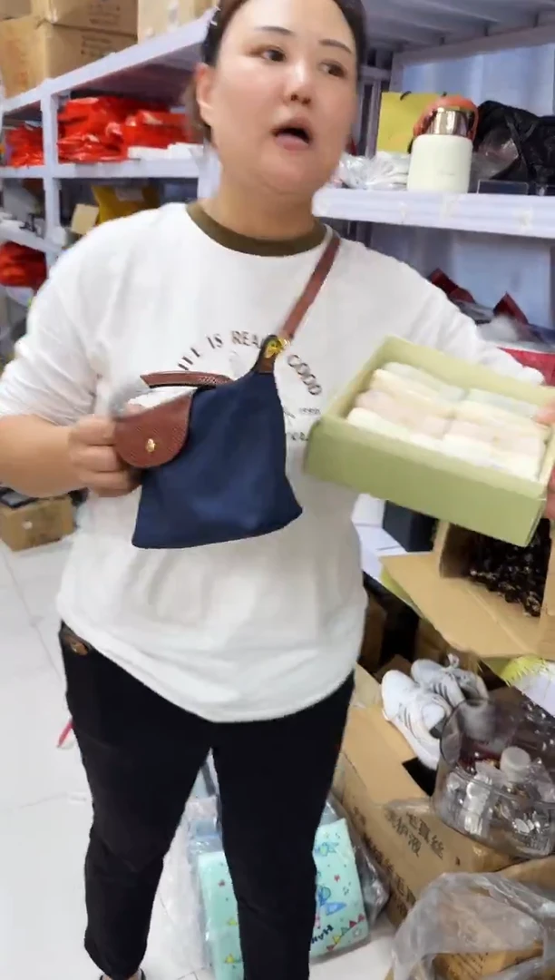 牦牛剖层皮革琪老板女包6号店超好看发图片款