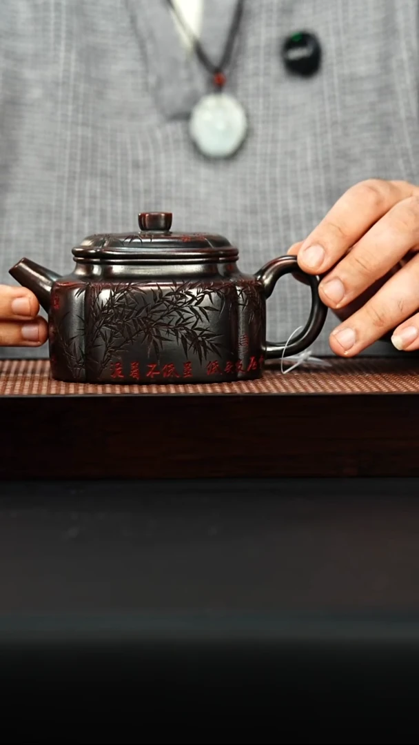 茶壶紫砂宜兴紫砂 筋纹德钟 龙山古乌泥 吴国政