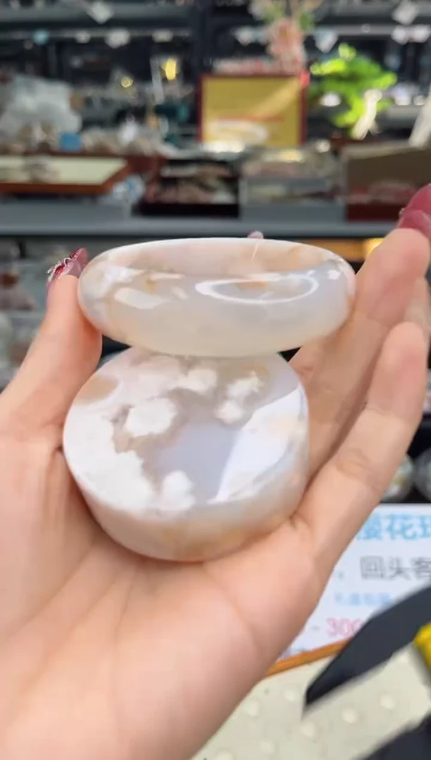 【闪购商品】石英质玉手镯未镶嵌53圈口（赠品镯心）1456016