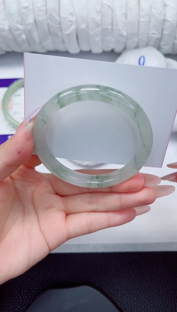 石英质玉手镯未镶嵌241-56/57