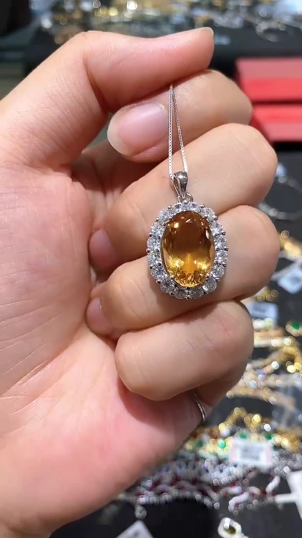银S925镶嵌颈饰黄晶吊坠