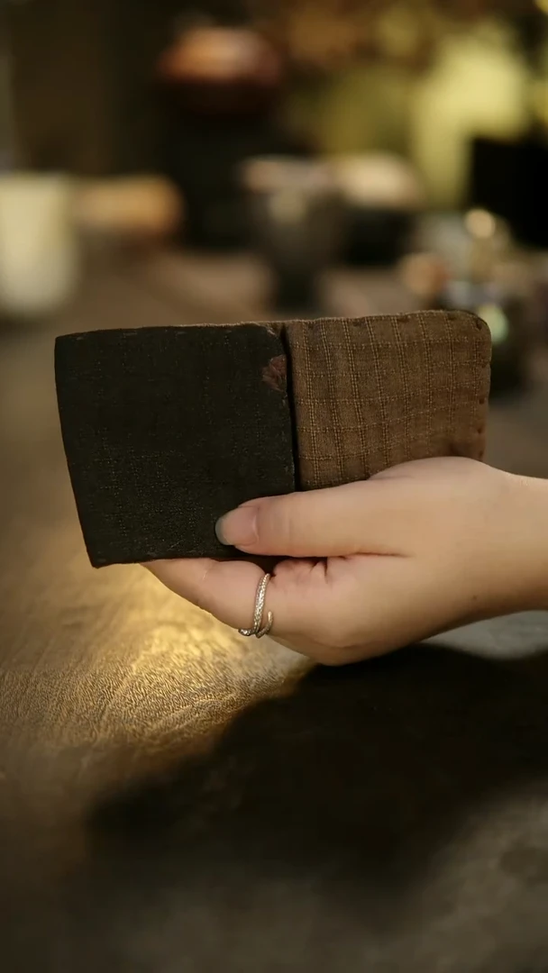 阿眠    香云纱真丝格纹禅意茶巾小号