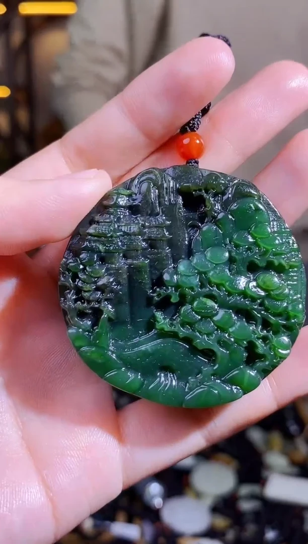 颈饰未镶嵌和田玉1