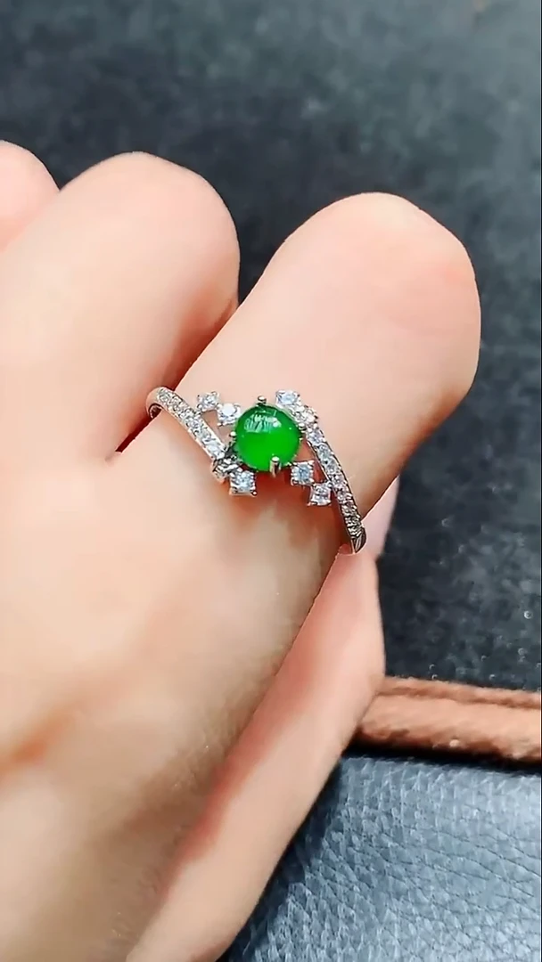 未镶嵌挂件翡翠天然翡翠