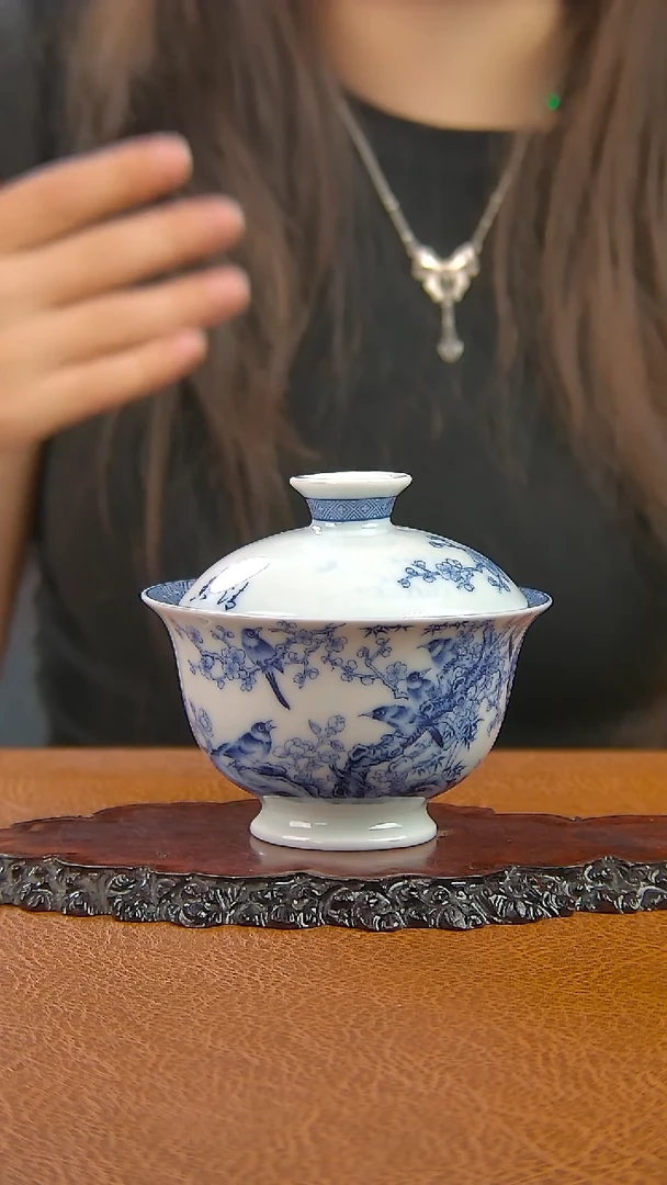 景德镇手工青花喜上眉梢盖碗