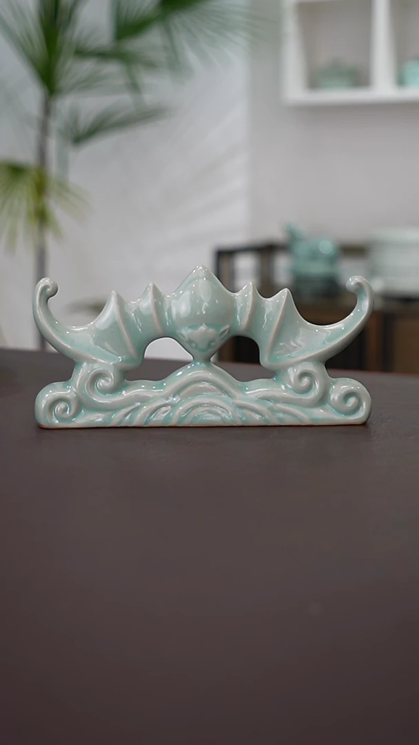 鸿福齐天笔架