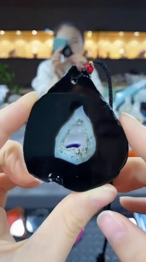 未镶嵌颈饰玛瑙/玉髓火*?玛瑙