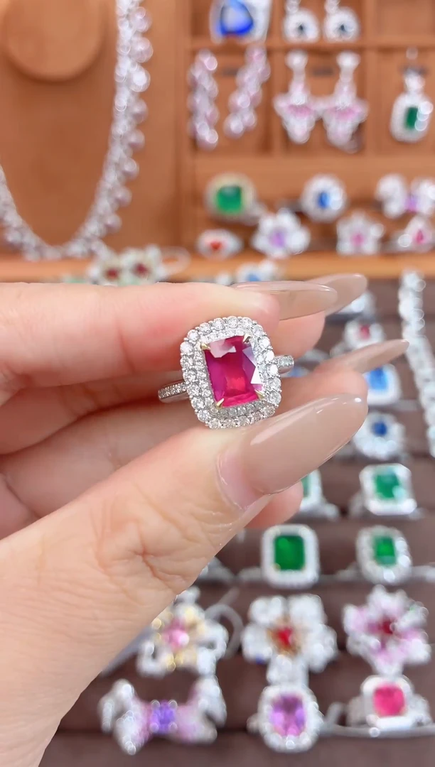 18K金镶嵌戒指+吊坠两用款红宝石-2.07克拉*无烧