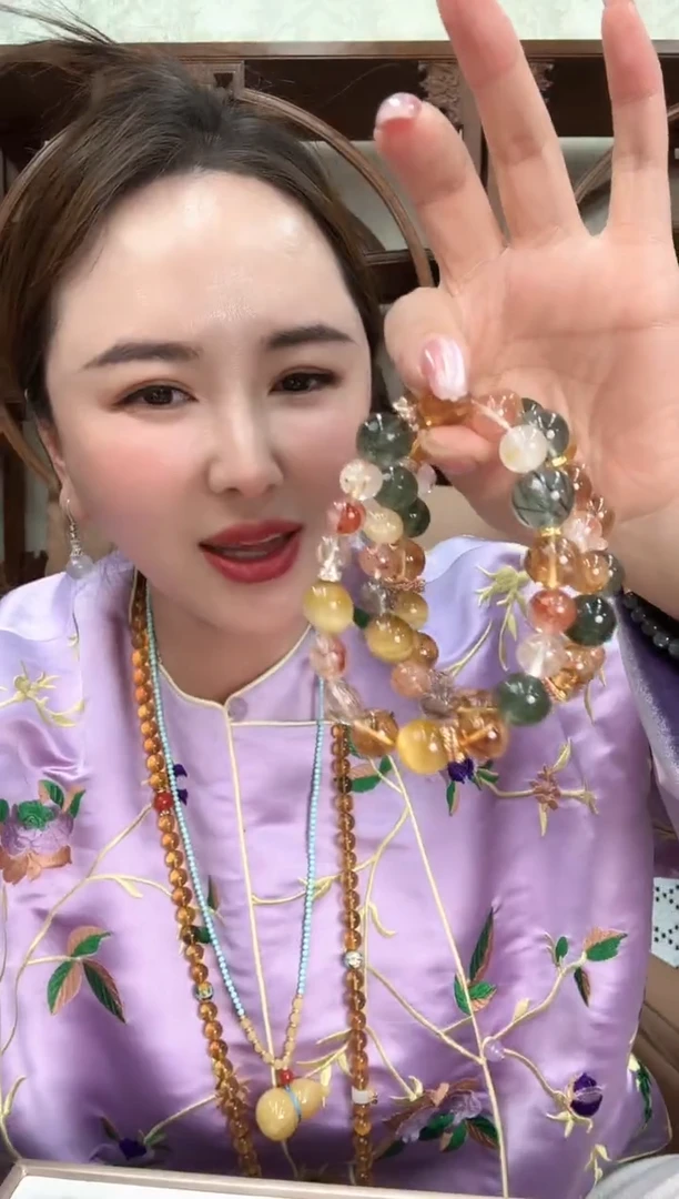 【闪购商品】水晶手串未镶嵌25021452多样性发一