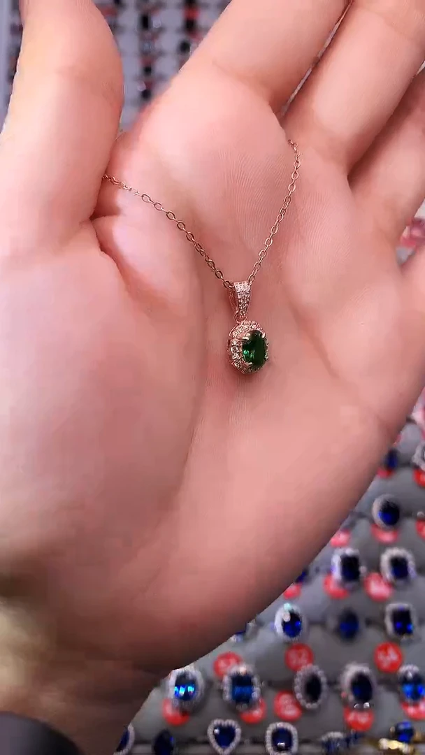 【闪购商品】透辉石吊坠银S925镶嵌1111111