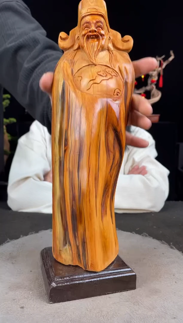 【闪购商品】柏木（崖柏）其他手工摆件,先抢先得!