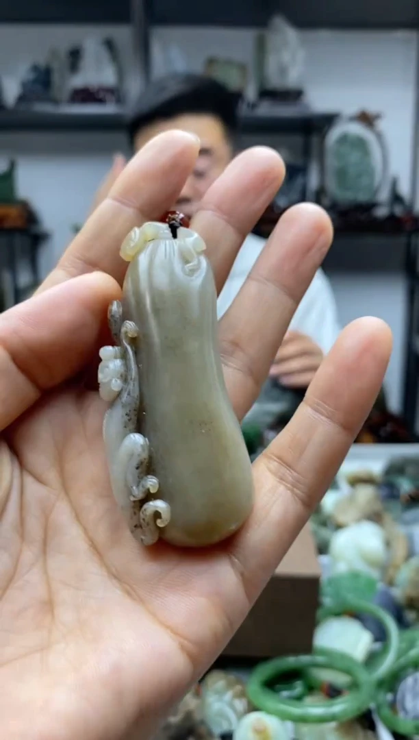 未镶嵌和田玉把件1