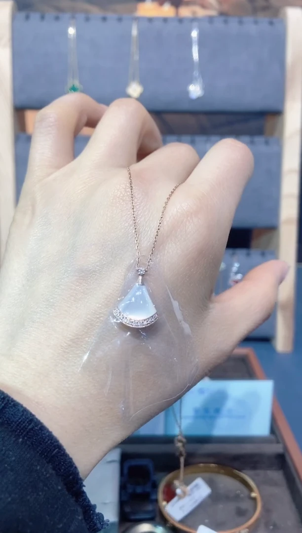 套链18K金镶嵌钻石钻石K玫