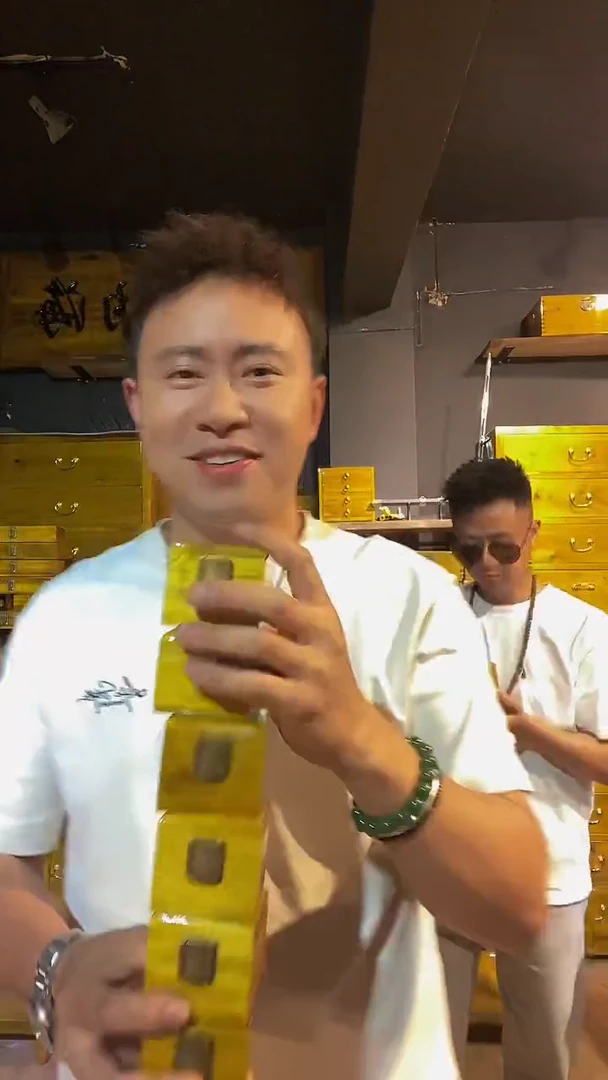 金丝楠金丝楠木制品戒指盒一个6.6.5