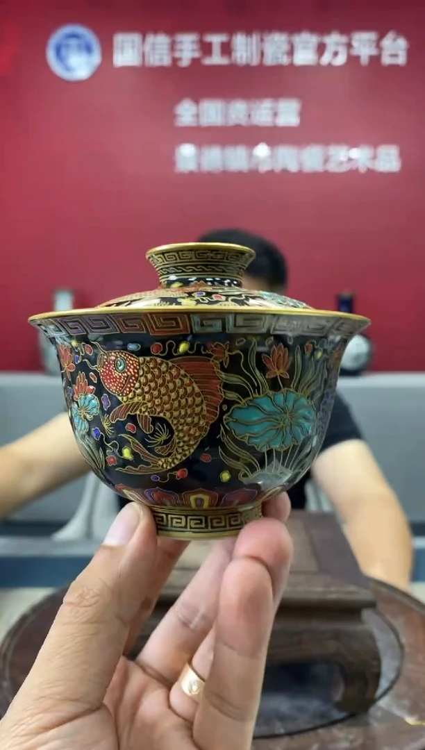 摆件b533景德镇瓷器一件