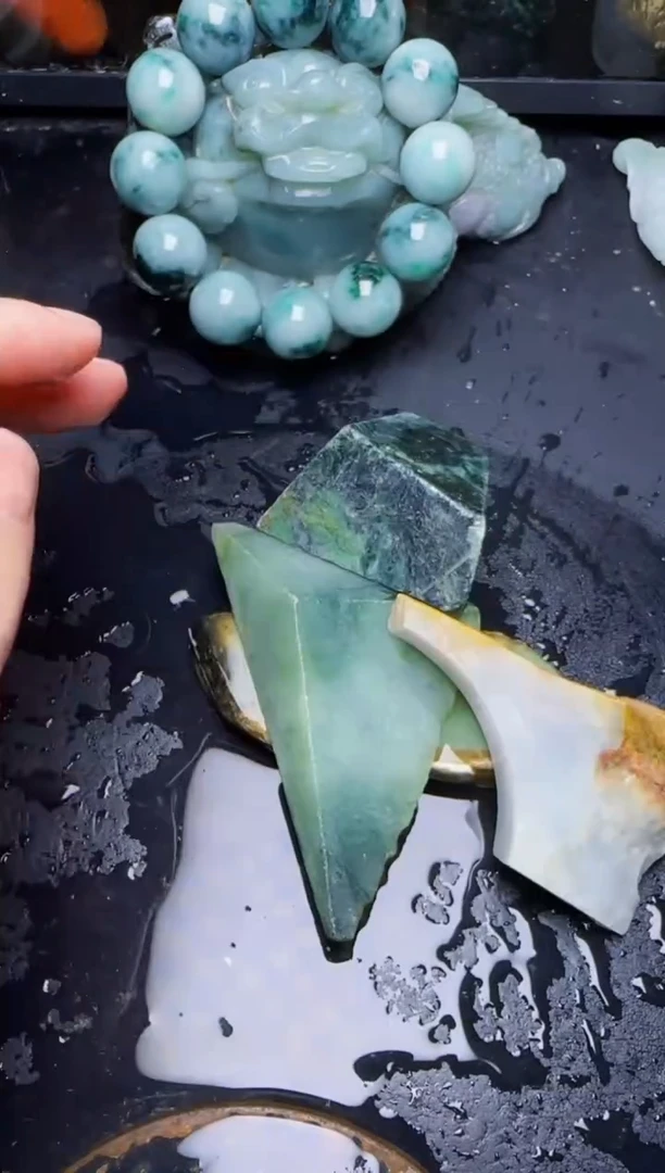 颈饰未镶嵌翡翠15