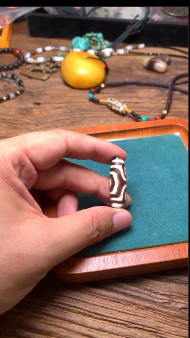 玛瑙/玉髓珠未镶嵌卡****睿+宝盖三啊啊啊啊