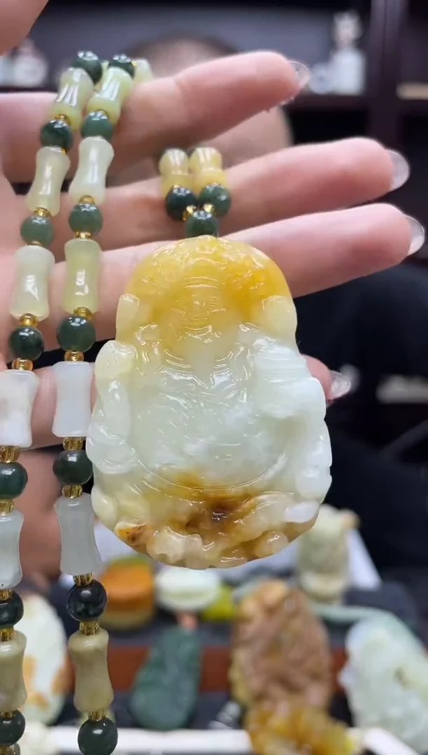 未镶嵌岫玉吊坠·
