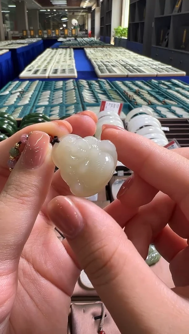 和田玉未镶嵌颈饰【玉珏直播】和田玉吊坠未镶嵌