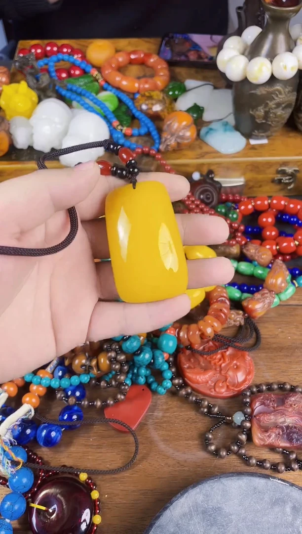 【闪购商品】琥珀颈饰未镶嵌西楚文玩专属链接