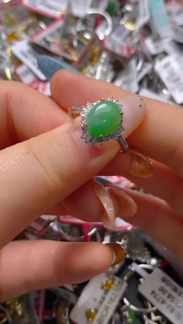 银S925镶嵌戒指翡翠百内无证书