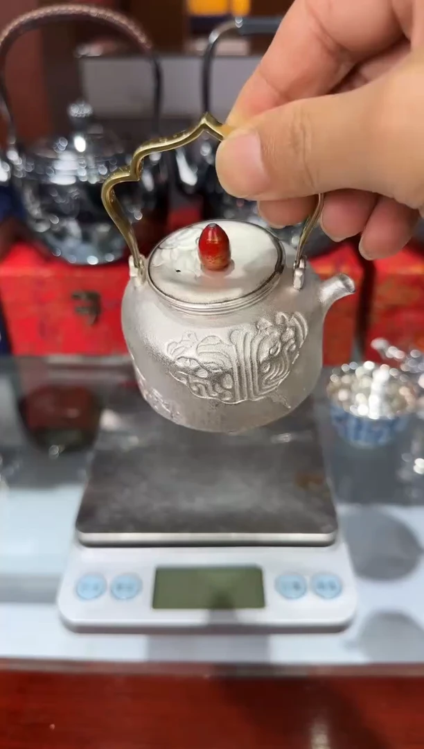 足银999精工手工喷砂饕餮大漆壶钮泡茶壶