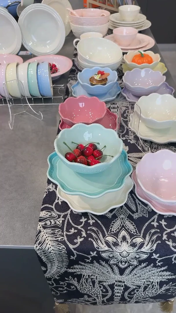 【闪购商品】瓷炻彩花边碗14CM-孔雀青