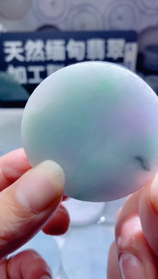 颈饰未镶嵌翡翠555