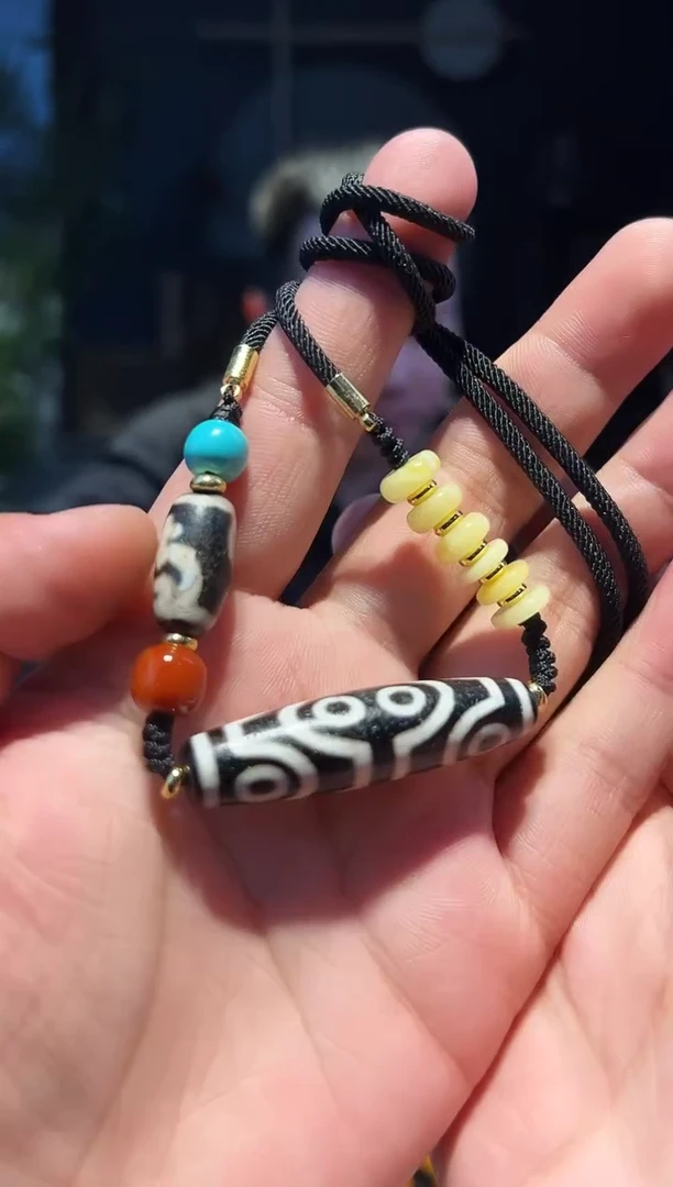 【闪购商品】玛瑙/玉髓吊坠(赠链)未镶嵌颈饰吊坠(8眼)