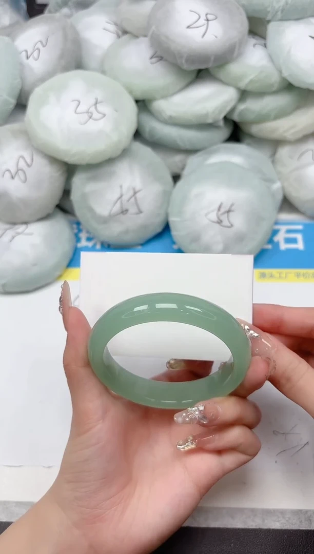 未镶嵌手镯石英质玉116-59.4