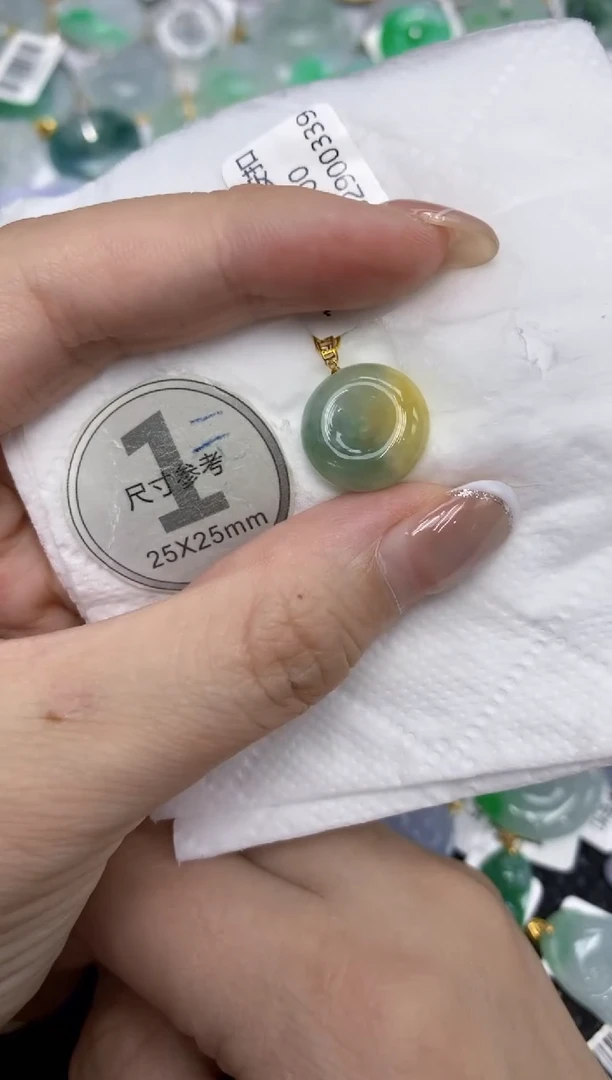 颈饰18K金镶嵌翡翠1111111