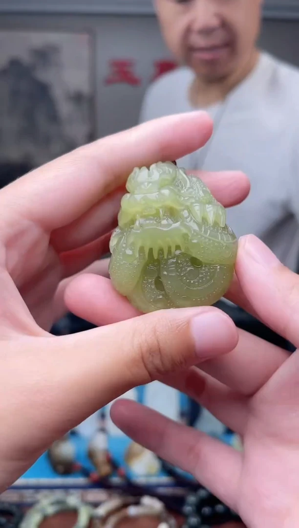 和田玉未镶嵌挂件1