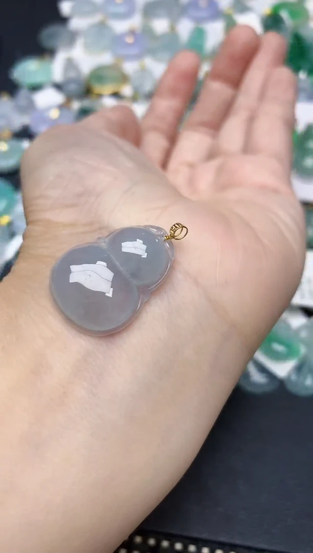 颈饰18K金镶嵌翡翠天然缅甸A货翡翠