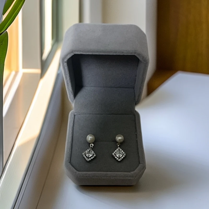 非金属仿珍珠耳饰 小菱格镶钻满钻时尚珍珠耳钉-果梓230