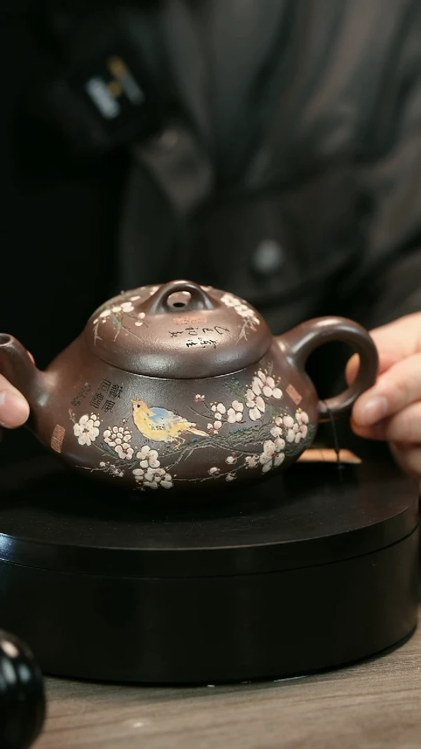 茶壶紫砂不**争H2486李小琴彩刻喜鹊汉堂石瓢