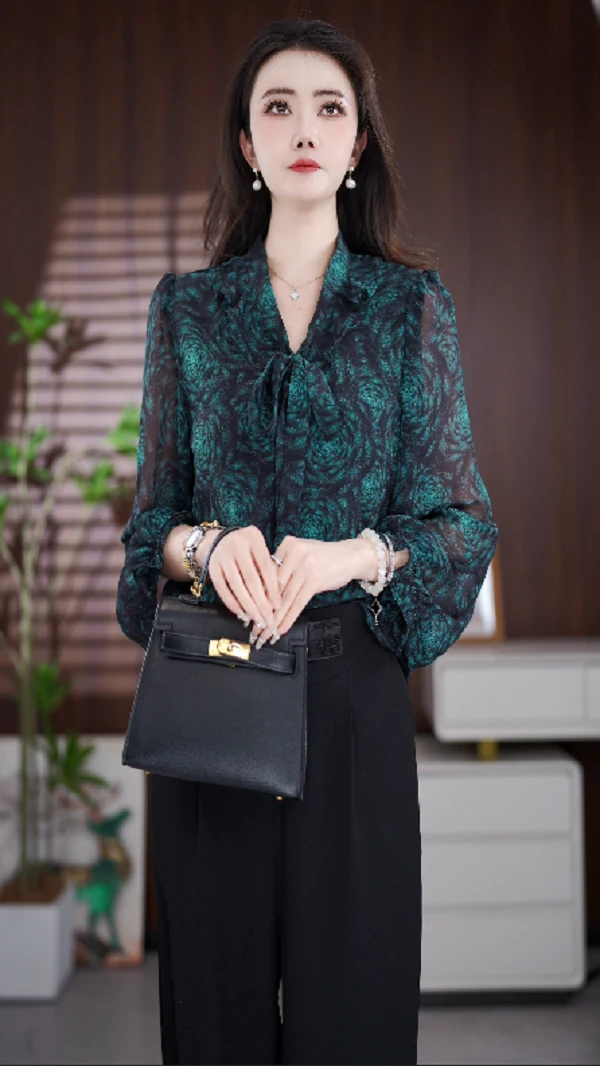 Y112新款时尚百搭气质减龄上衣小衫-芊芊