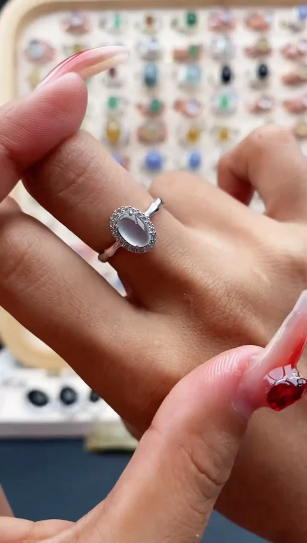 【闪购商品】翡翠戒指银S925镶嵌缅甸天然A货翡翠111   6-10