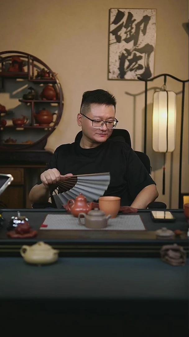 茶壶紫砂全手 冷金黄小德钟130cc