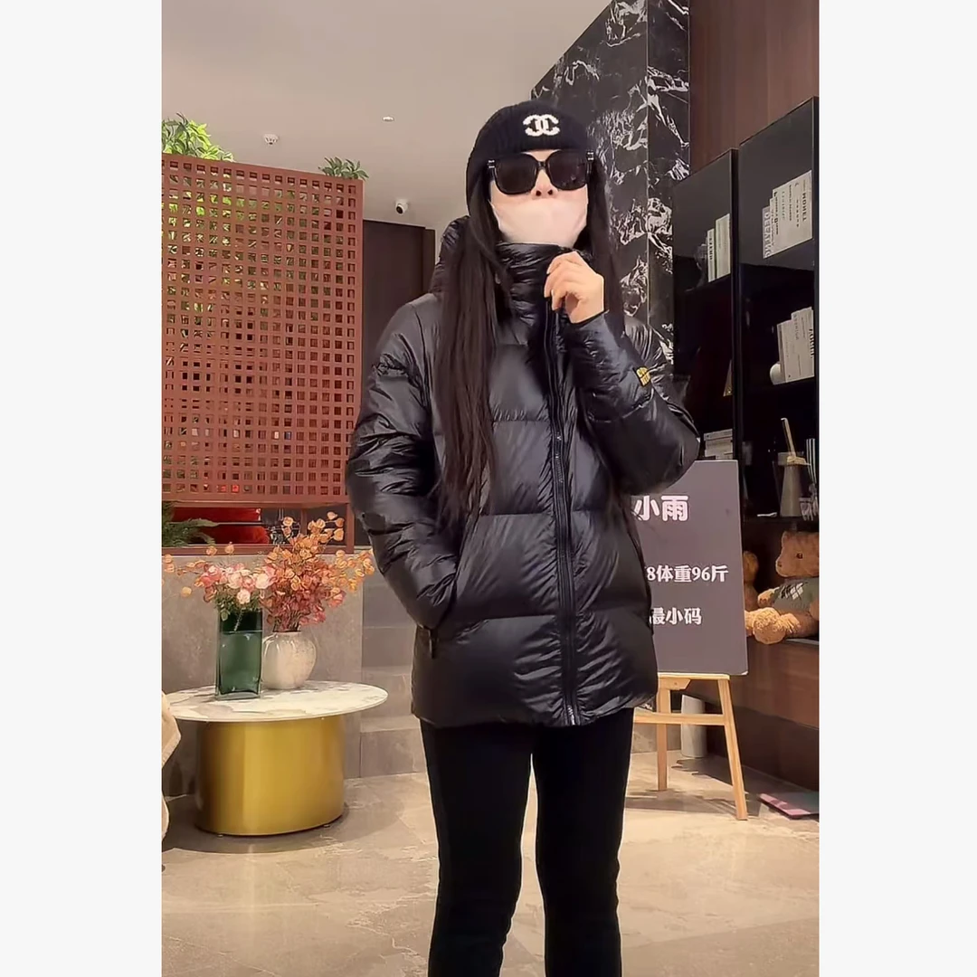 宿慕SUMU女款时尚连帽95绒短款羽绒服12-24新款爆款羽绒服Z36708
